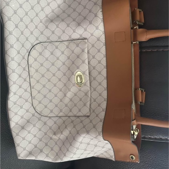 Steve Madden tote - Picture 2 of 4